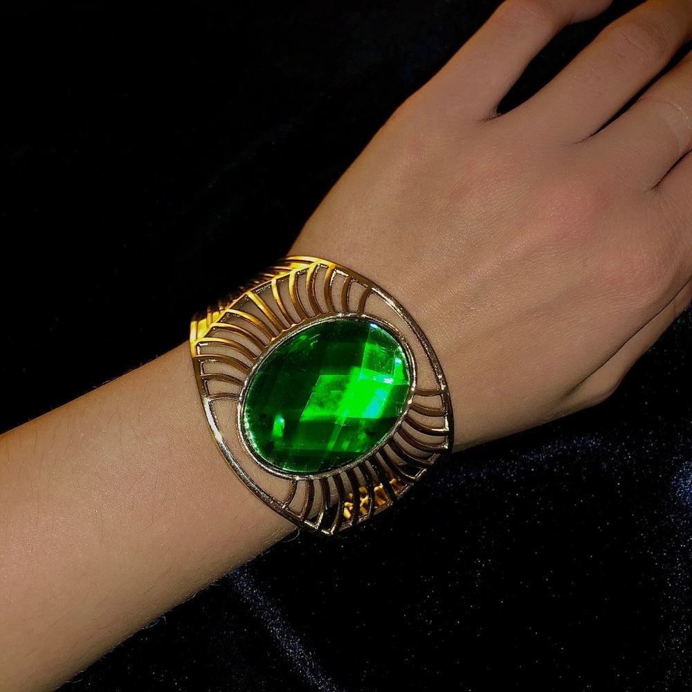 Bewitching bracelet💚💎